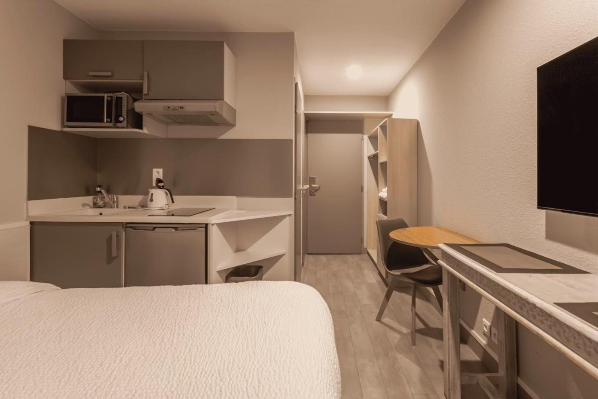 Providence Hotel ヴィッテル エクステリア 写真