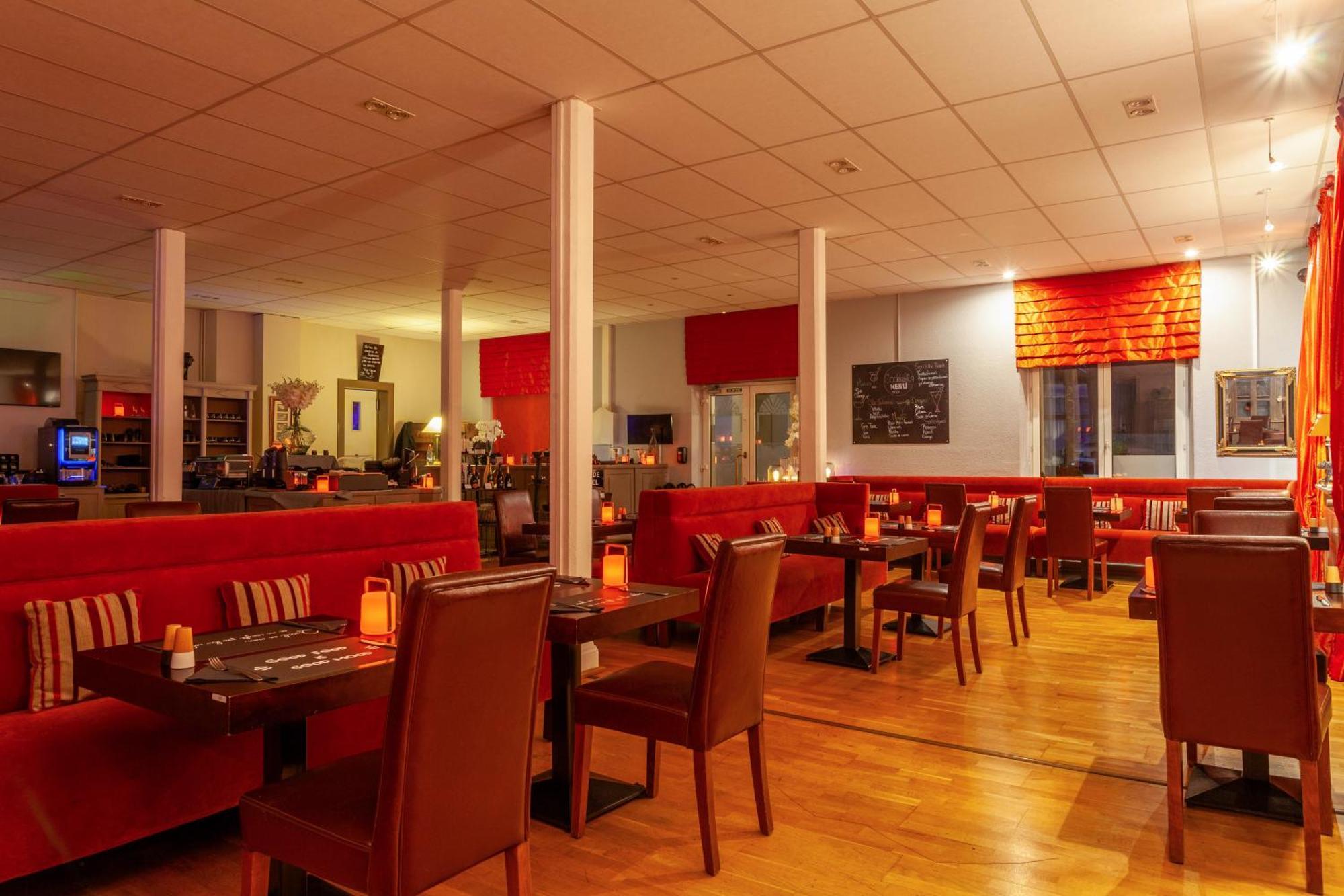 Providence Hotel ヴィッテル エクステリア 写真