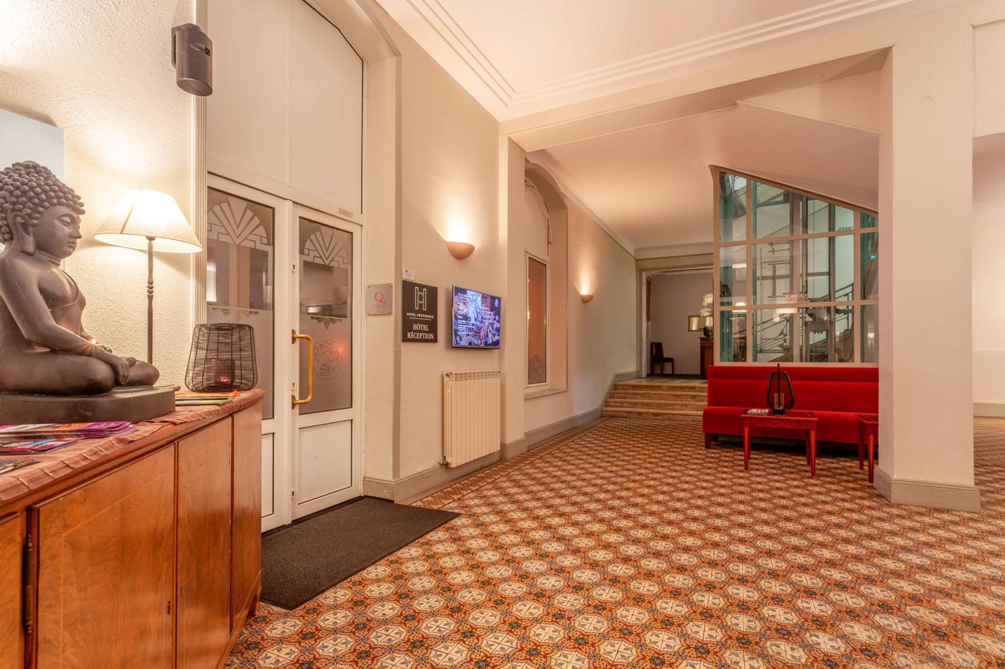 Providence Hotel ヴィッテル エクステリア 写真